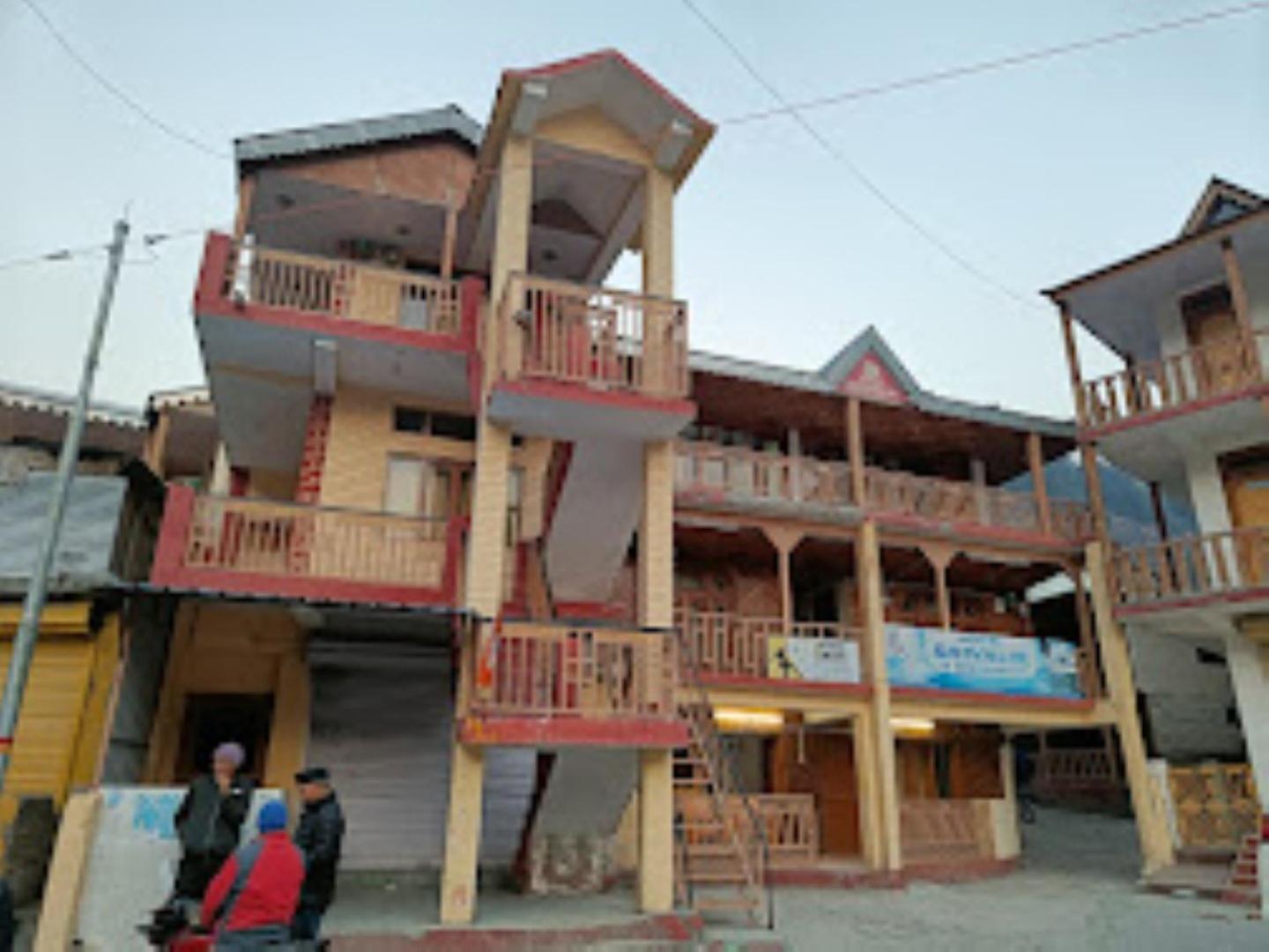 Renu Paradise , Ayodhya Hotel Exterior photo
